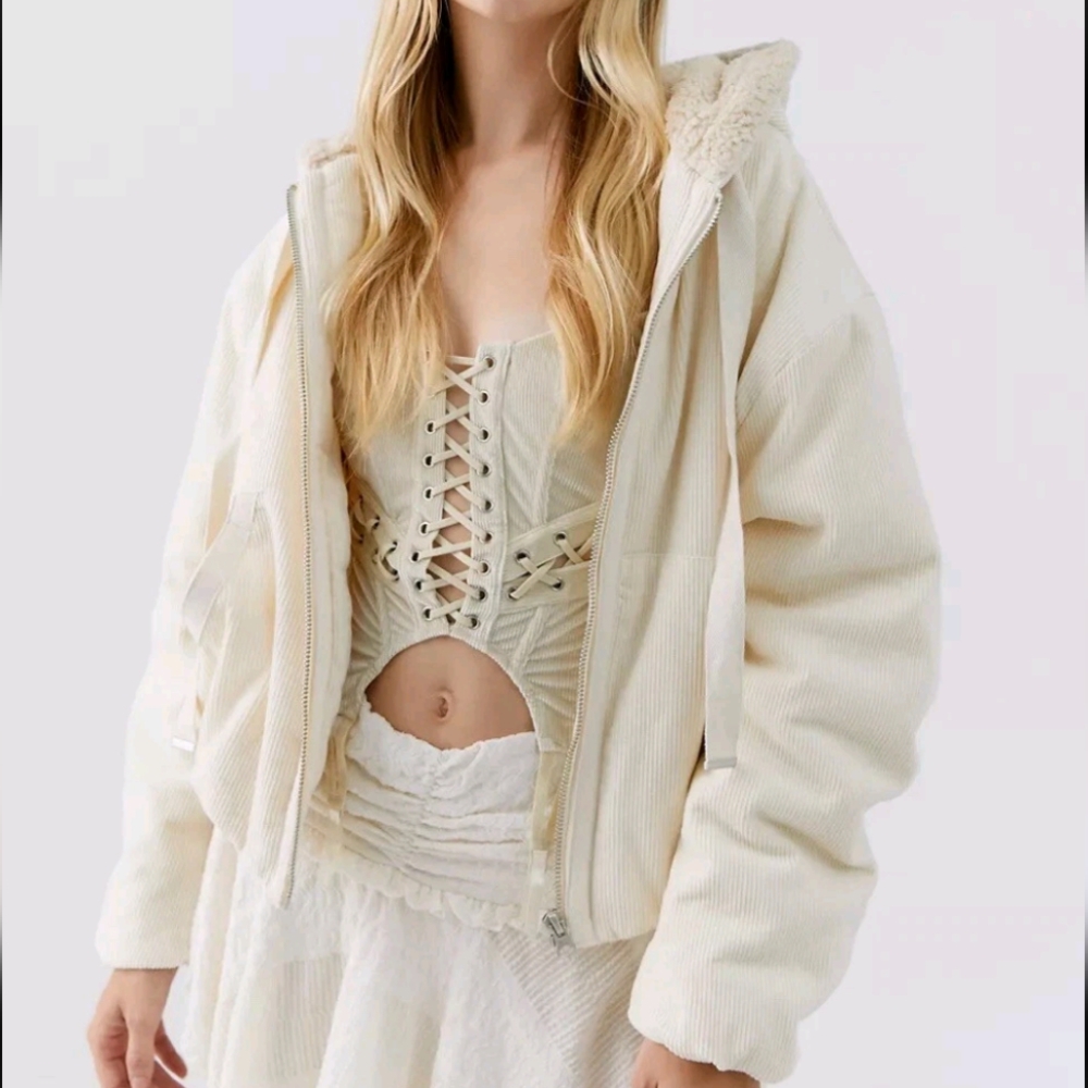 Cream Hooded Jacket‎ with Lace-Up Top